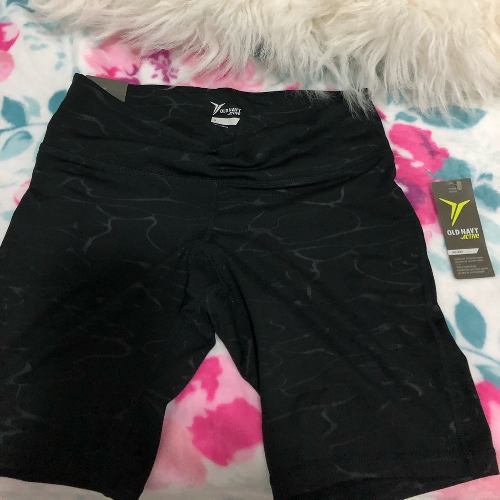 Old Navy activewear